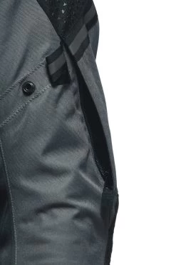 Dainese Ladakh 3L D-Dry Jacket -Best Motorcycle Equipment ladakh 3l d dry d2d74029 3bfb 4c31 9d11 64422fd44c81