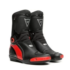 Dainese Sport Master Gore-Tex Boots -Best Motorcycle Equipment sport master gore tex bd47e15e 19f9 44ee b942 7e2372677ccc